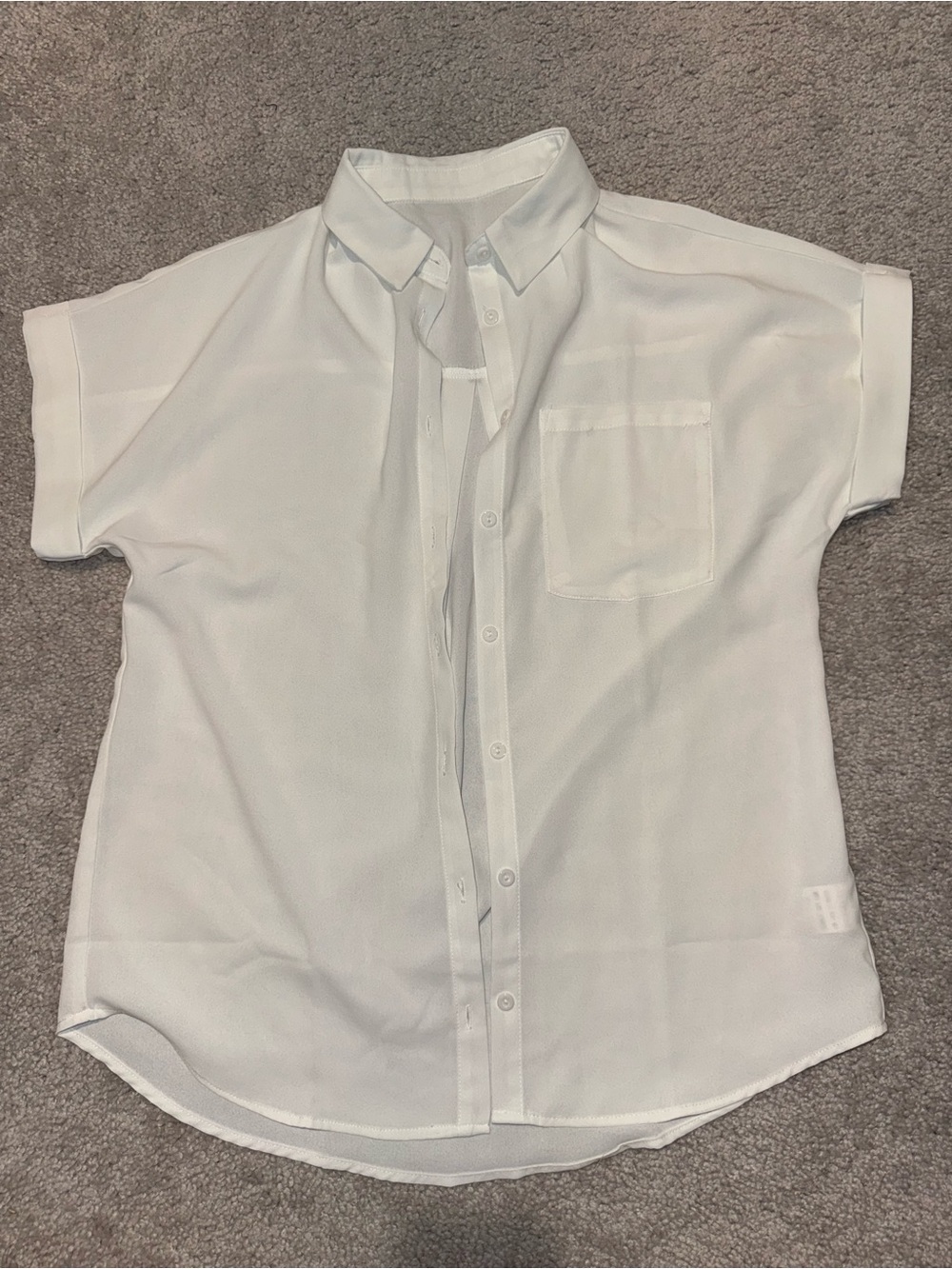 SHEIN White Short-Sleeve Button-Down Shirt with Chest Pocket